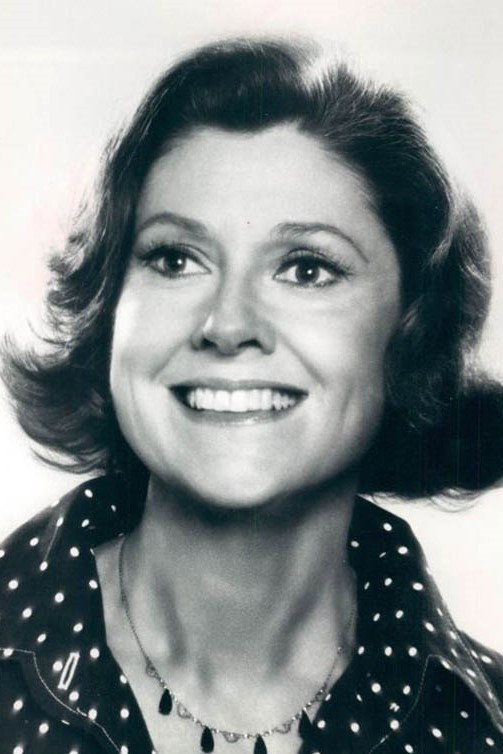 Elizabeth Wilson as Berenice Bradshaw in Nutcracker: Money, Madness & Murder