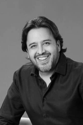 Toto Vega as Alonso Santorini in Pablo Escobar: The Drug Lord