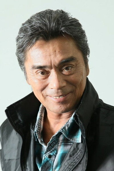 大葉健二 as Retsu Ichijôji / Space Sheriff Gavan in Space Squad: Space Sheriff Gavan vs. Tokusou Sentai Dekaranger