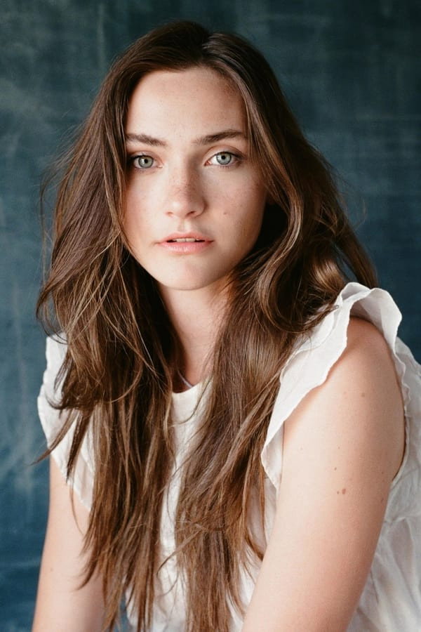 Emily Hall as Jess in KillHer