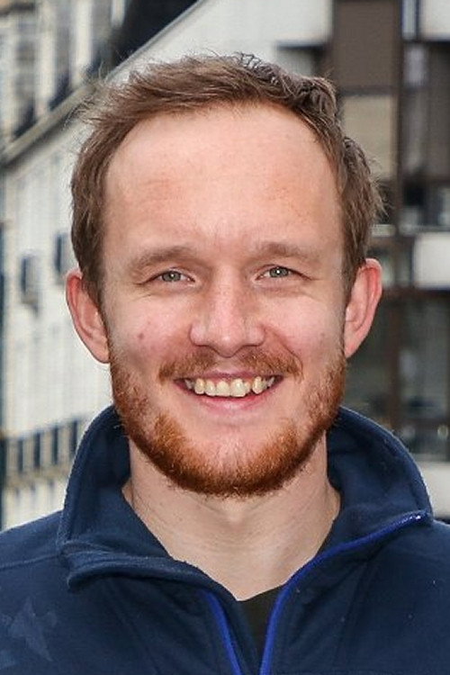 André Sørum as Reinert in Post Mortem: No One Dies in Skarnes