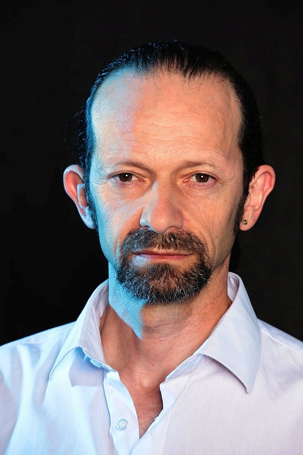 Aleksander Mincer as Maurice Utrillo in Modì