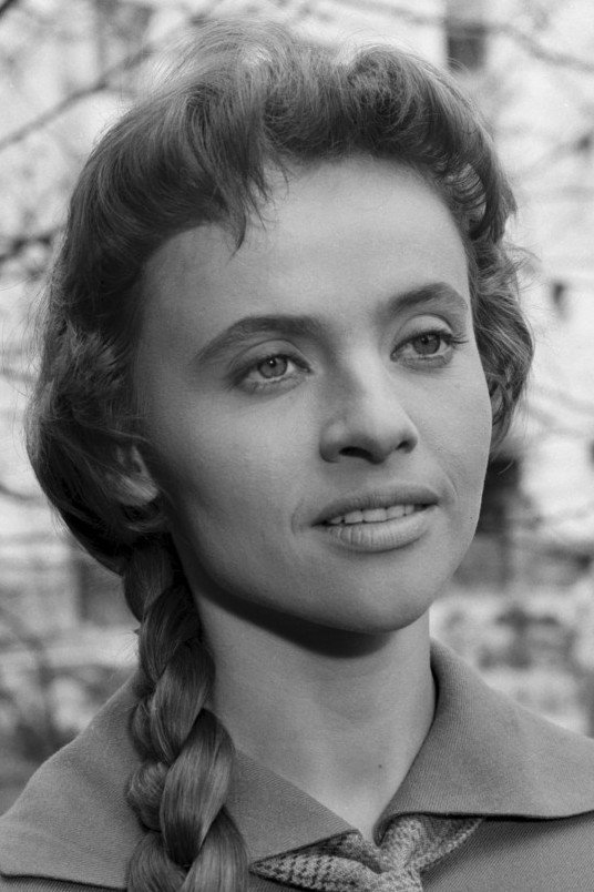 Maria Ciesielska as Basia in Bad Luck