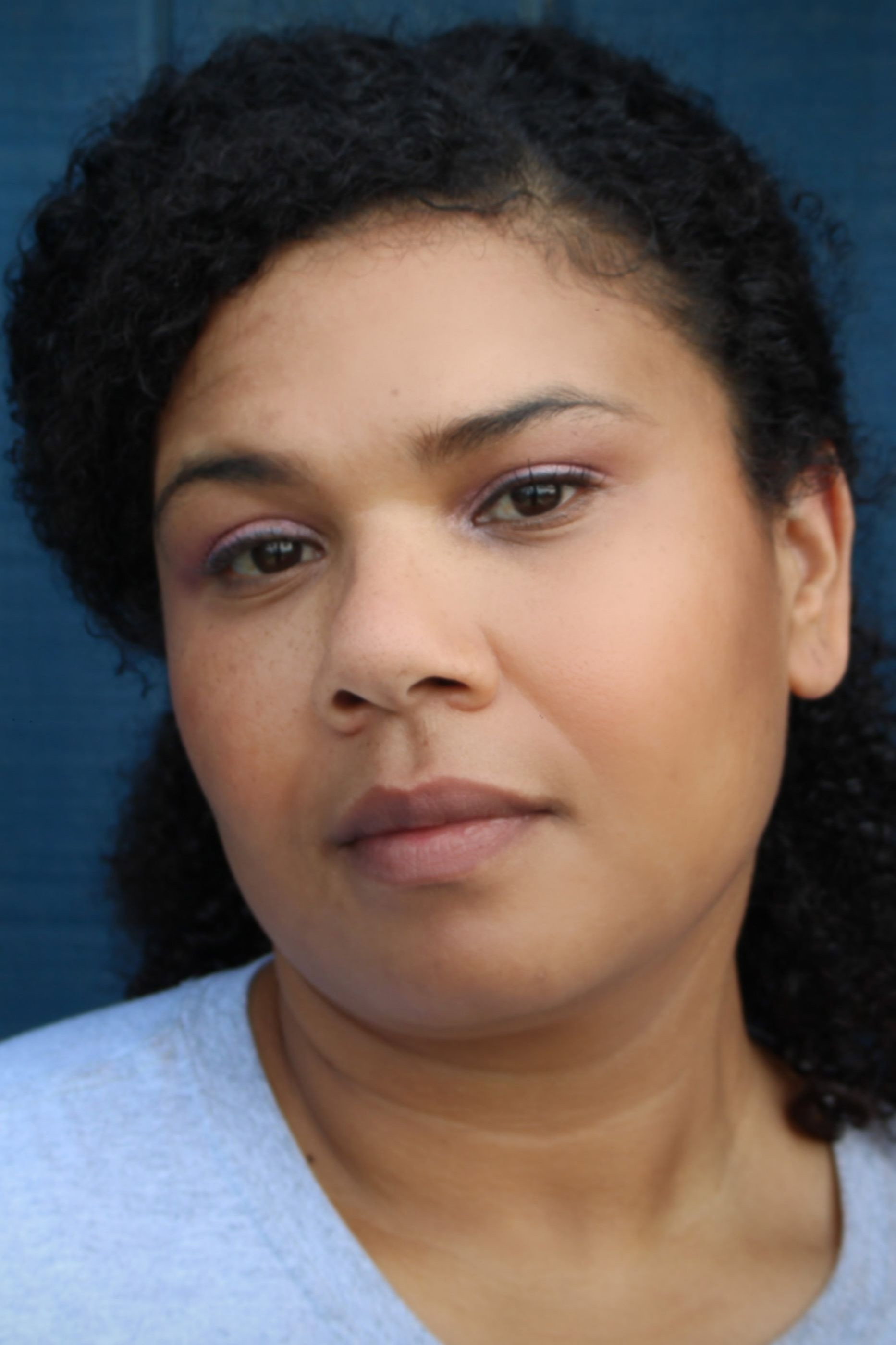 Jannette Sepwa as Lizzie in A Deadly Affair
