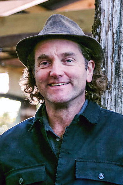 Simon Parfett as Self - Presenter in My Unique B&B