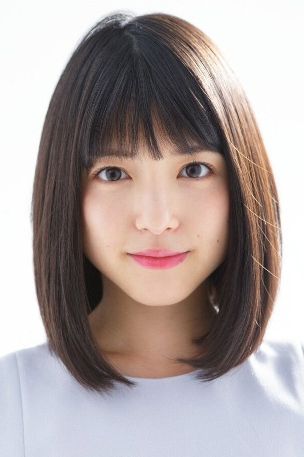 川島海荷 as Ayame Chiba（千葉 あやめ） in Pin to Kona