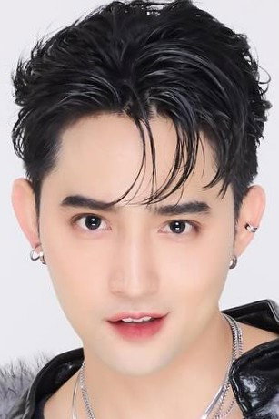 ศุภกิตต์ พึ่งพระเดช as Tai in Love of Silom