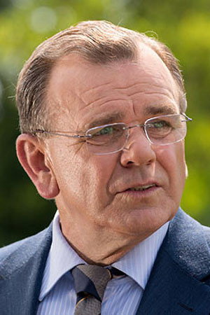 Krzysztof Jędrysek as Jerzy in Über sieben Brücken mußt du gehn