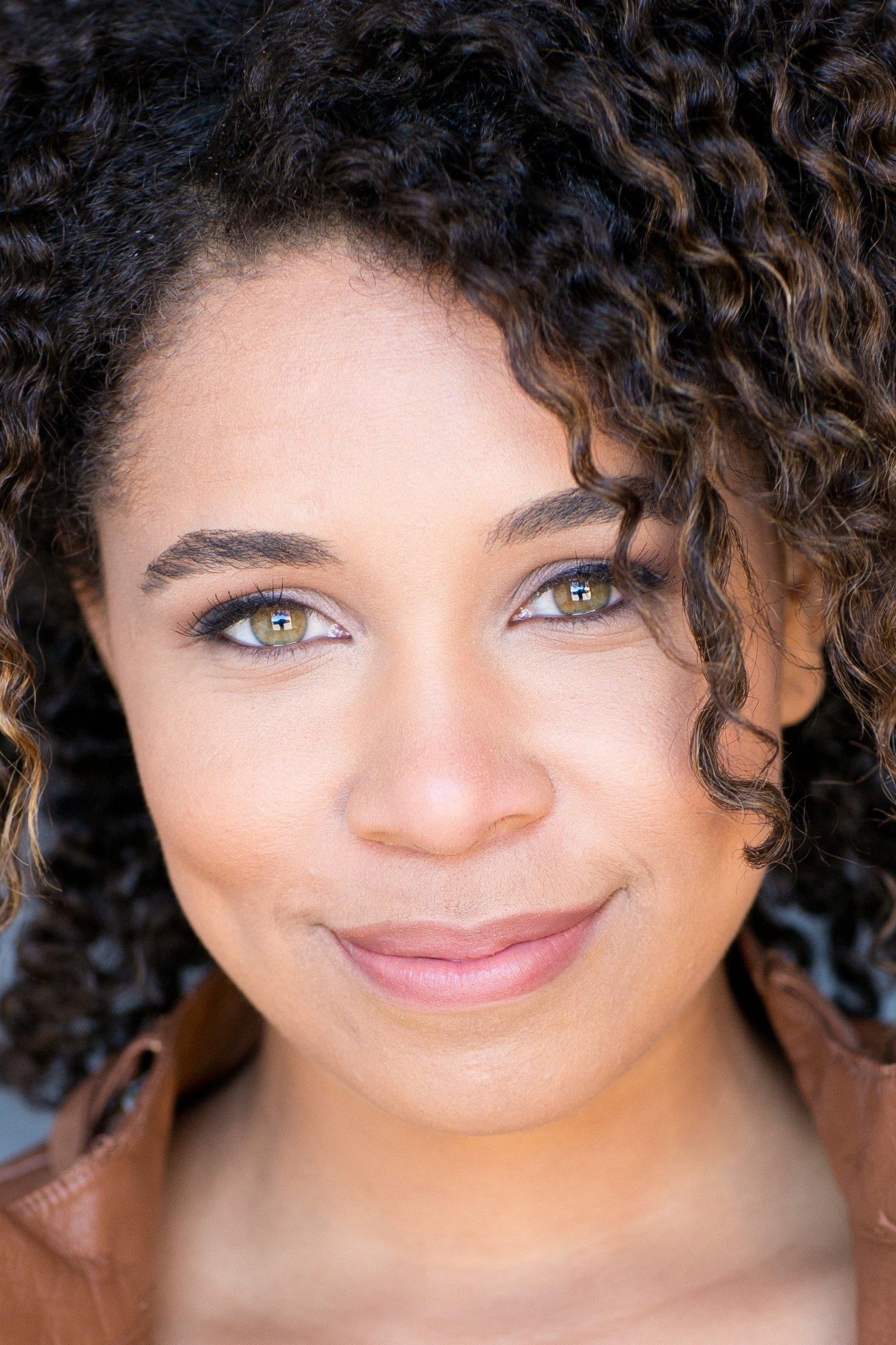 Taylor Bennett as Hazel in Twenty