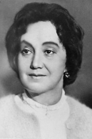Кира Головко as Countess Rostova in War and Peace