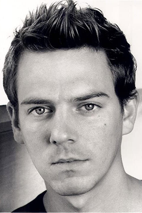 Joe Armstrong as Richard Lloyd in Between The Sheets
