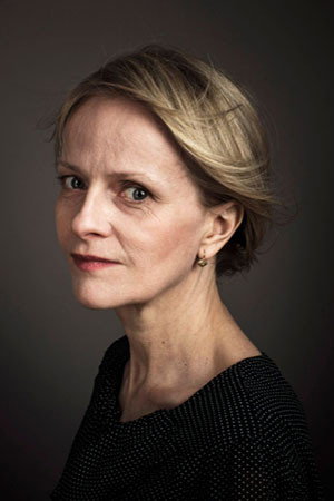 Anne Kessler as Anna in Two Pianos