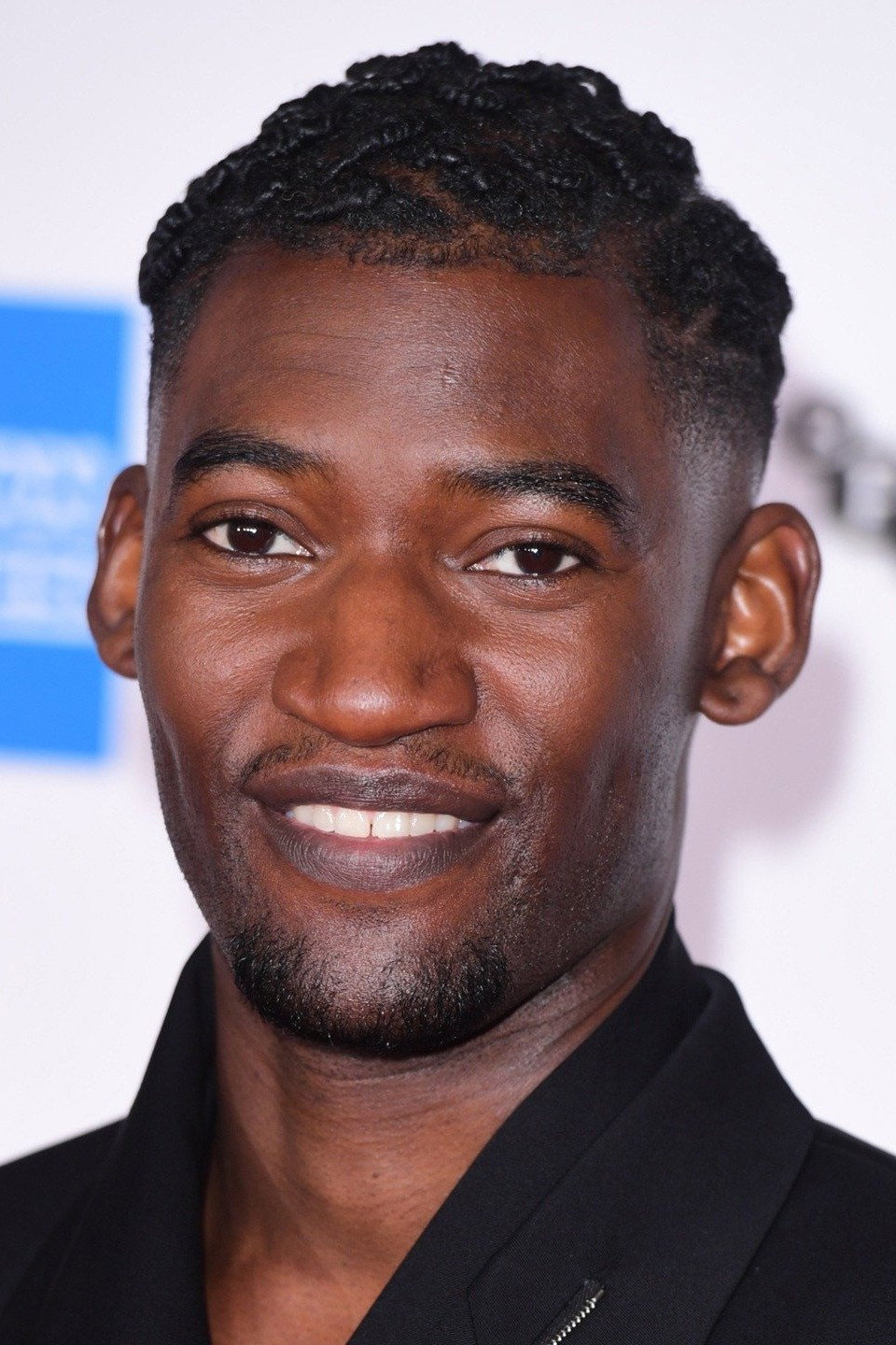 Malachi Kirby as Oliver Harris in Devils