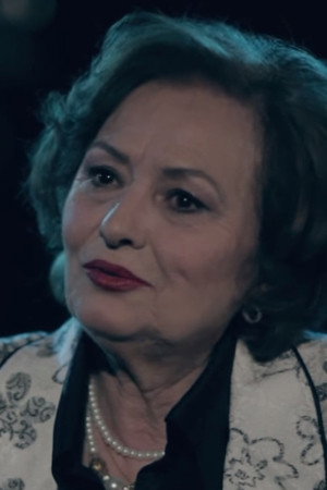 Roza Anagnosti as Arta in The Conscience
