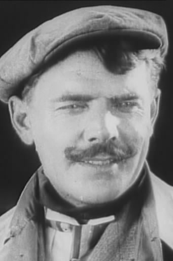 Юрий Шумский as Ivan Romanyuk in Viburnum Grove