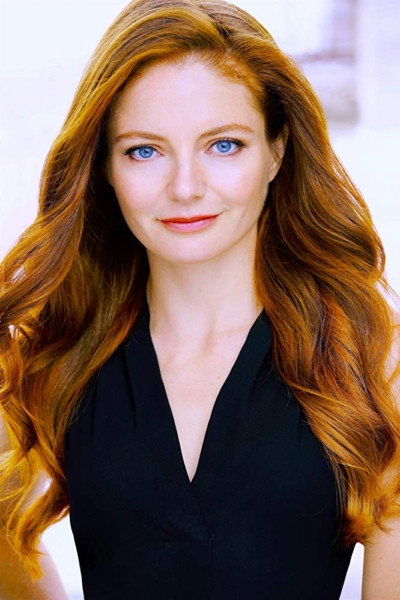 Jules Hartley as Diane Jones in Age of Ice