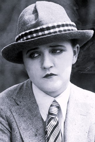 Helen Greene as Ethel Colt in On the Quiet