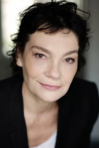Mireille Roussel as The hotel receptionist in Monsieur Lapin