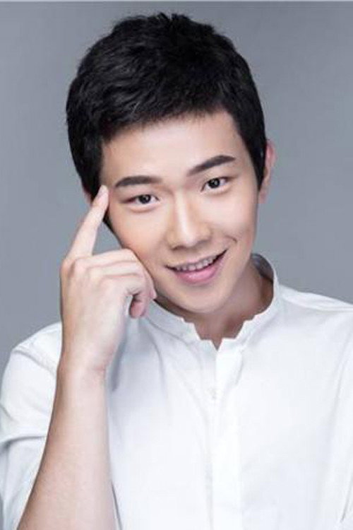 Zhang Yichi as Zhang Mingrui in Unrequited Love