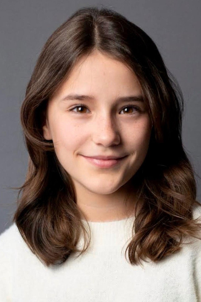 Darcey Ewart as Gloria in Prancer: A Christmas Tale