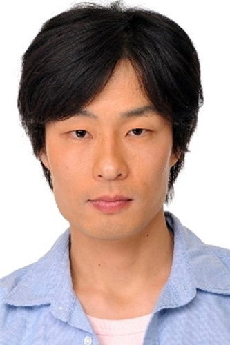 吉岡睦雄 as Hajime Taki in Underwater Love