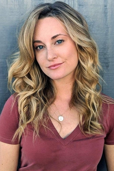 Angela Sprinkle as Chloe in Carpe Millennium