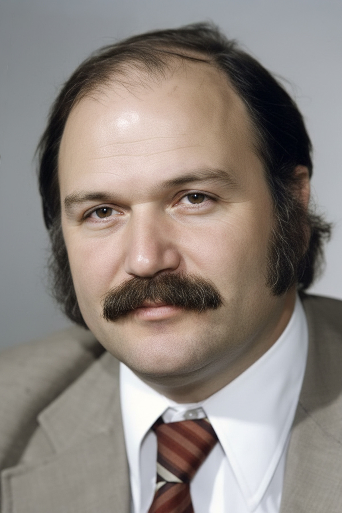 Yusuf Sezer as Sandor in Malkoçoğlu: The Death Bouncers