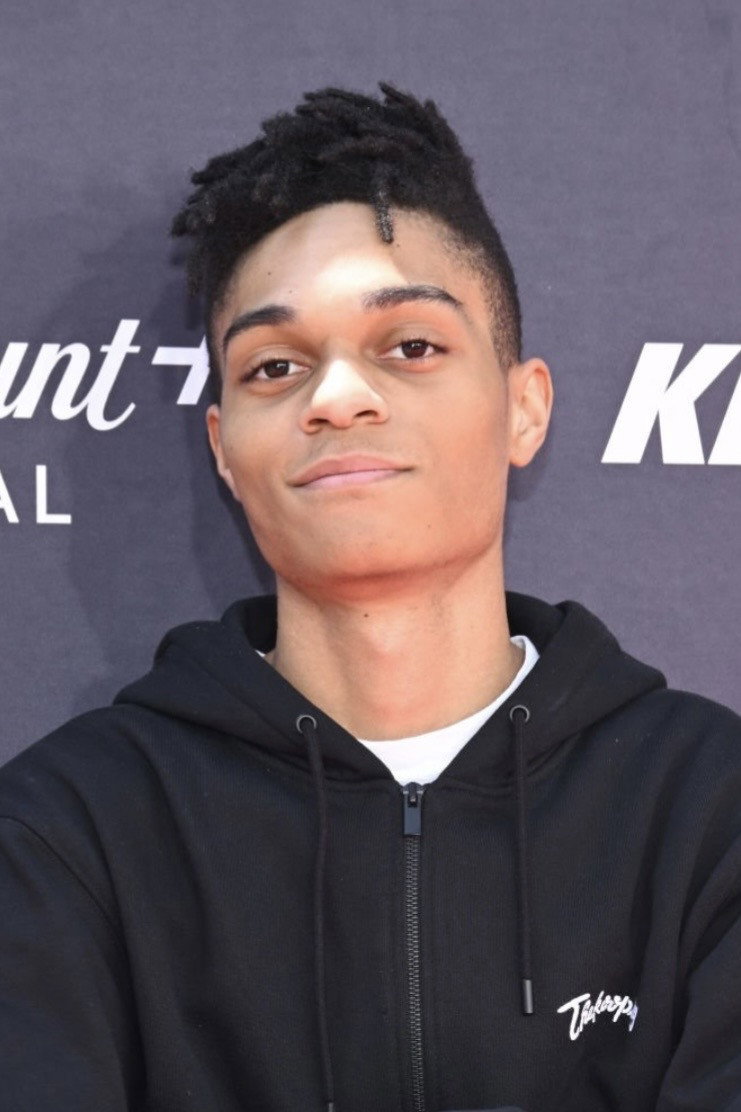 Paul-Mikél Williams as Darius Bowman (voice) in Jurassic World Camp Cretaceous