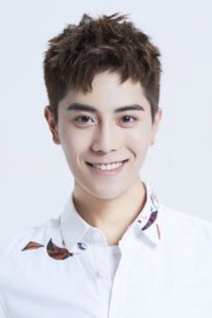 冯荔军 as Liu Heng in A Thousand Miles to Your Heart