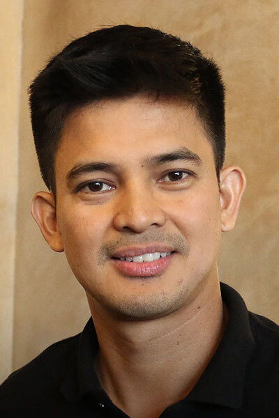 Jason Abalos as Gael Makalintal in The One That Got Away