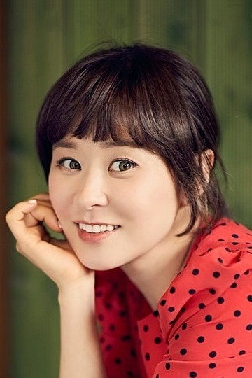 최강희 as 이은주 in Sunflower