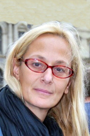 Μαρία Ντούζα as Maria Douza (Self) in Artherapy
