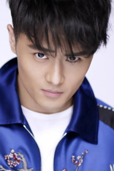 Zheng Yiming as Ze Wa in Candle in the Tomb: The Worm Valley