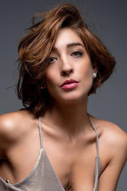 Cintia Cabrera as Samantha in Despedida de soltera