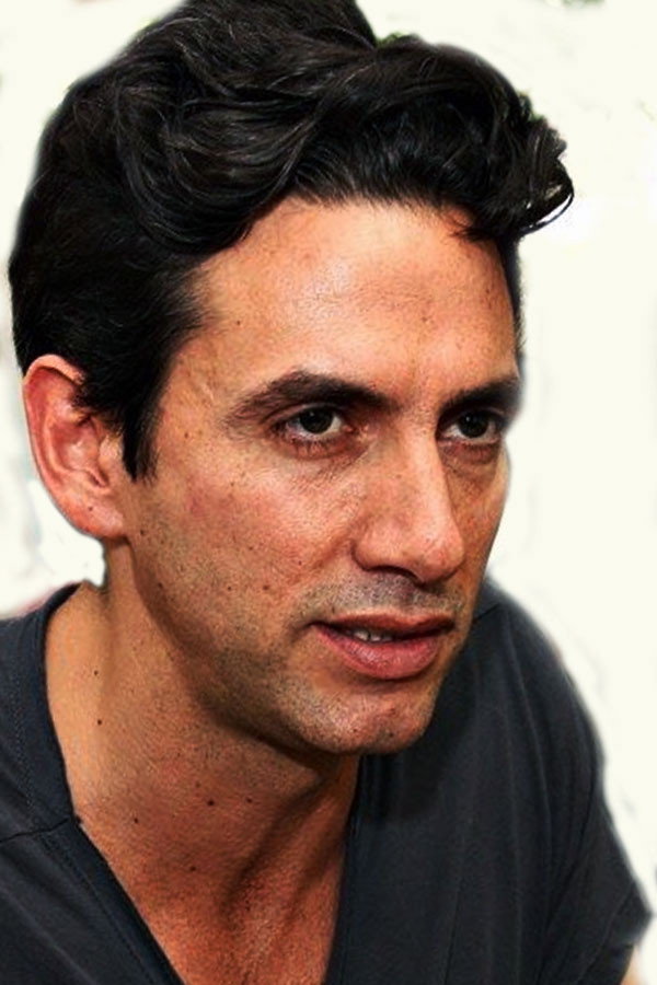 Coraje Ábalos as Nacho Molina Montes in Solamente vos