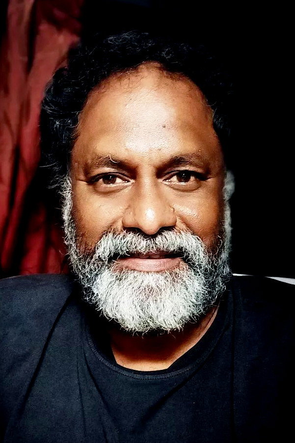 Rajsekhar Aningi as Venkatesulu in Harom Hara
