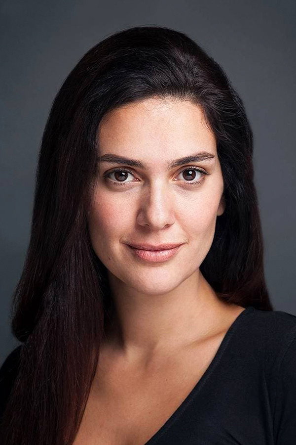 Bergüzar Korel as Günes in Deeply