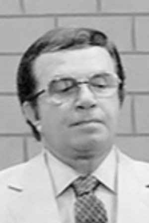 Álvaro Aguiar as Jerome Chevalier in Passo dos Ventos