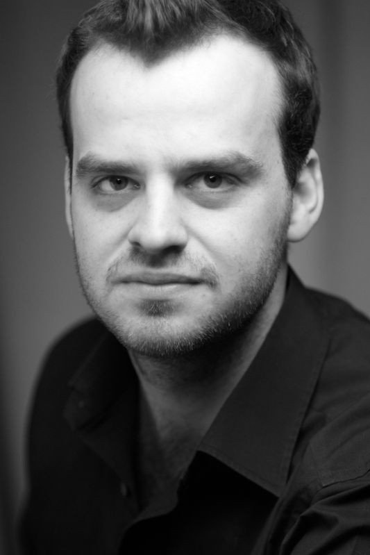 Joshua Higgott as Horatio in Hamlet