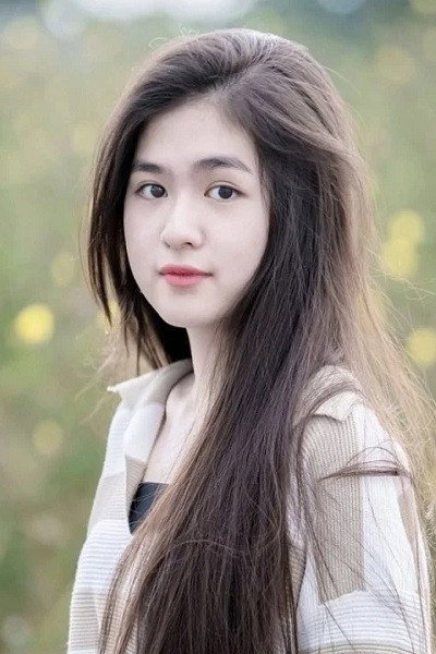 Kulteera Yordchang as Moddeang in Curse Code