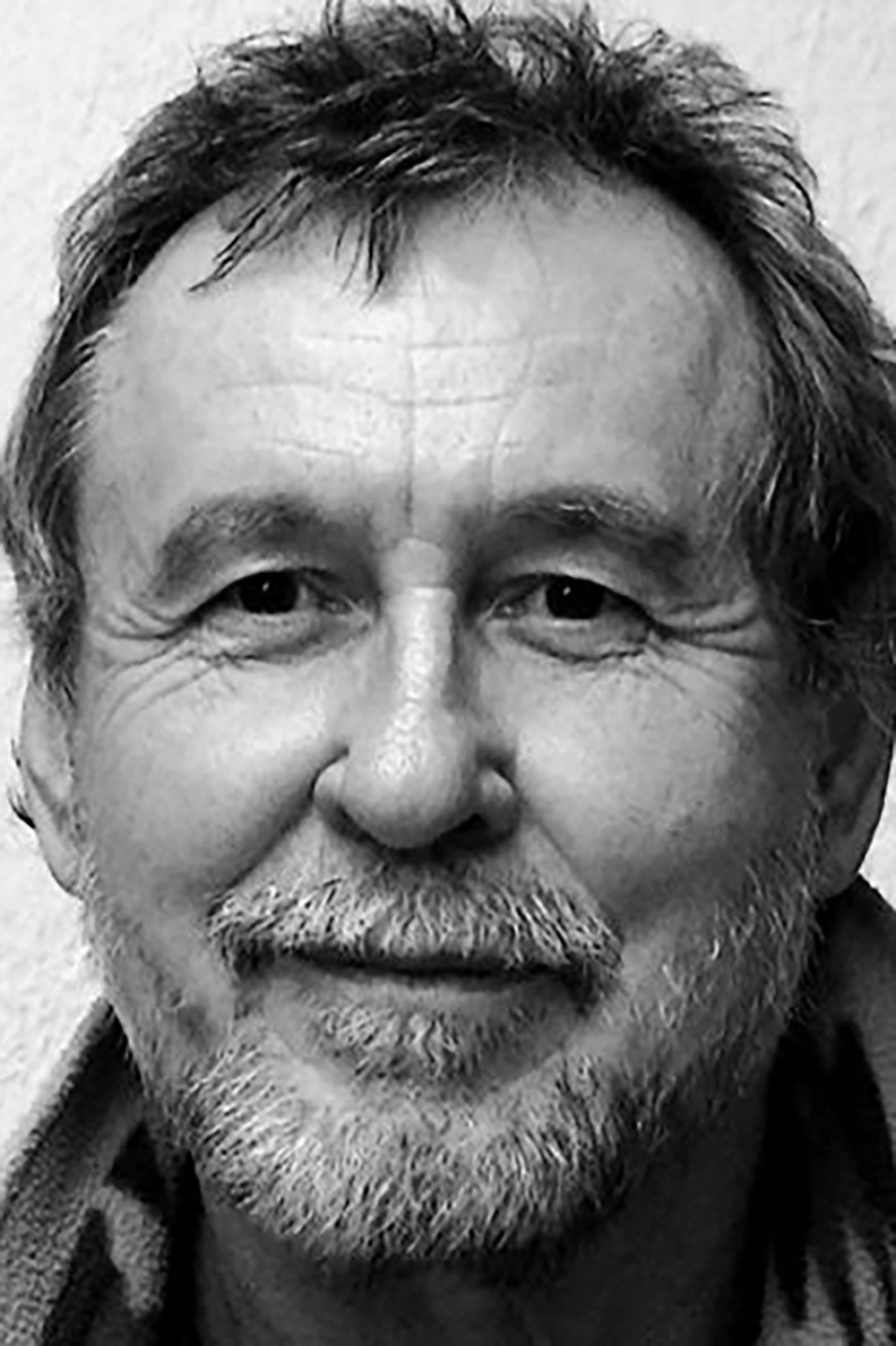 Vlad Druck as Moș Nicolae in The Wall