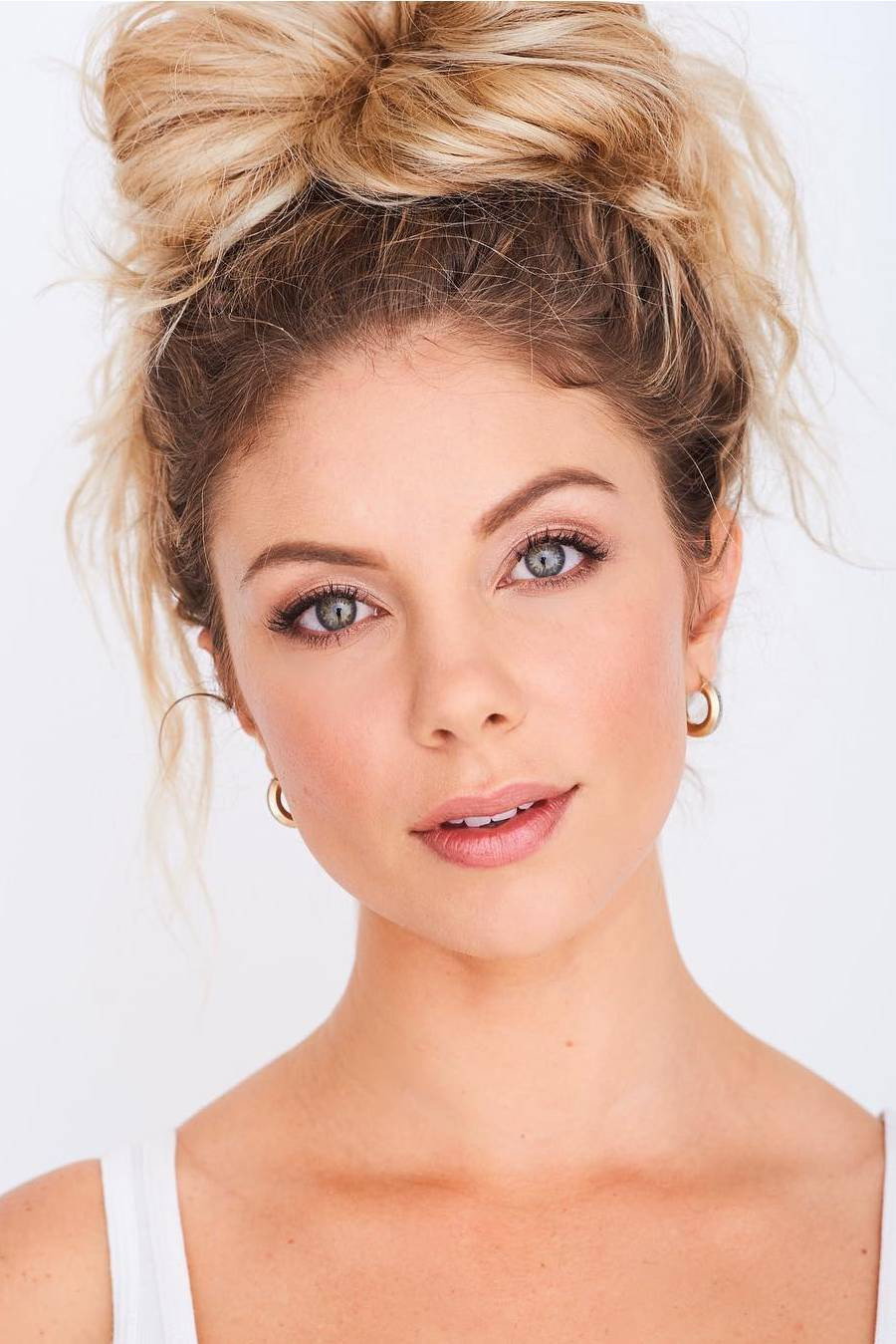Jolyne Lowery as Jade in Rebound Sex