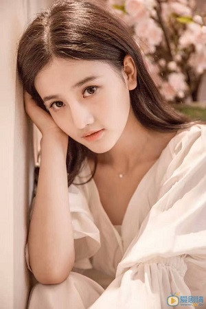 Han Xinyu as Xiao Wu in Spiritual Twins: Under The Brick