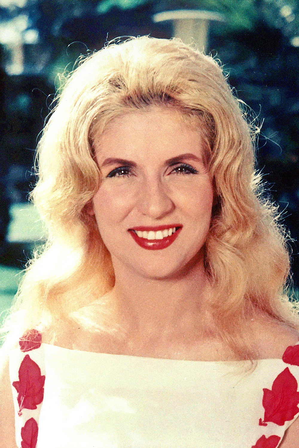 Sabah as سامية in 3 Men and a Woman