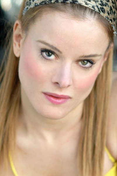 Victoria Bloom as Heather in Stranglehold