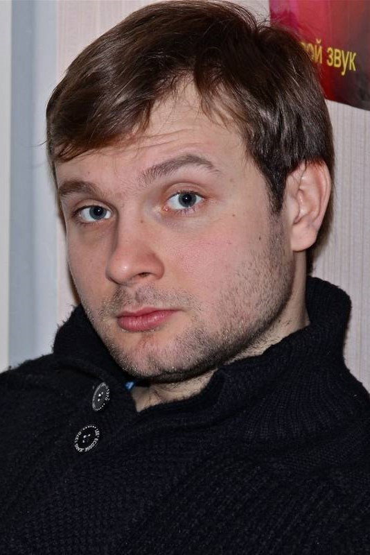 Владимир Фекленко as Nikolay Tarasov in Глухарь. Продолжение