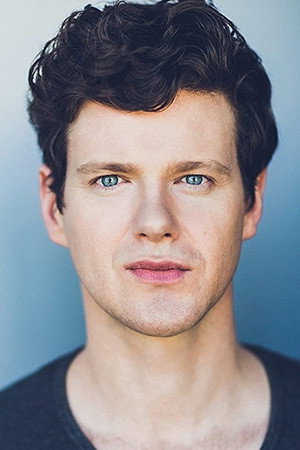 Peter Mark Kendall as Chris in The Rest of Us