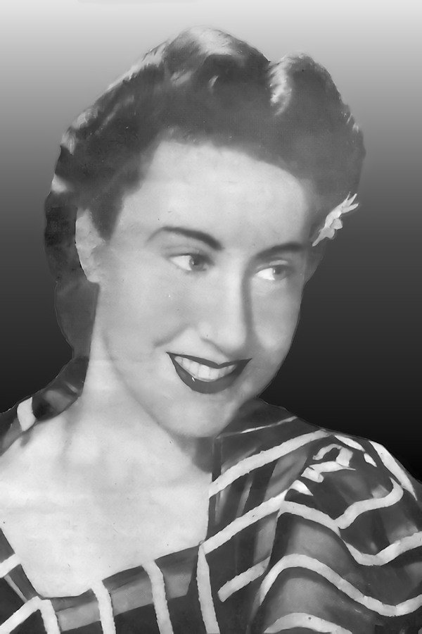 Patricia Kennedy as Aunt Gussie in My Brilliant Career