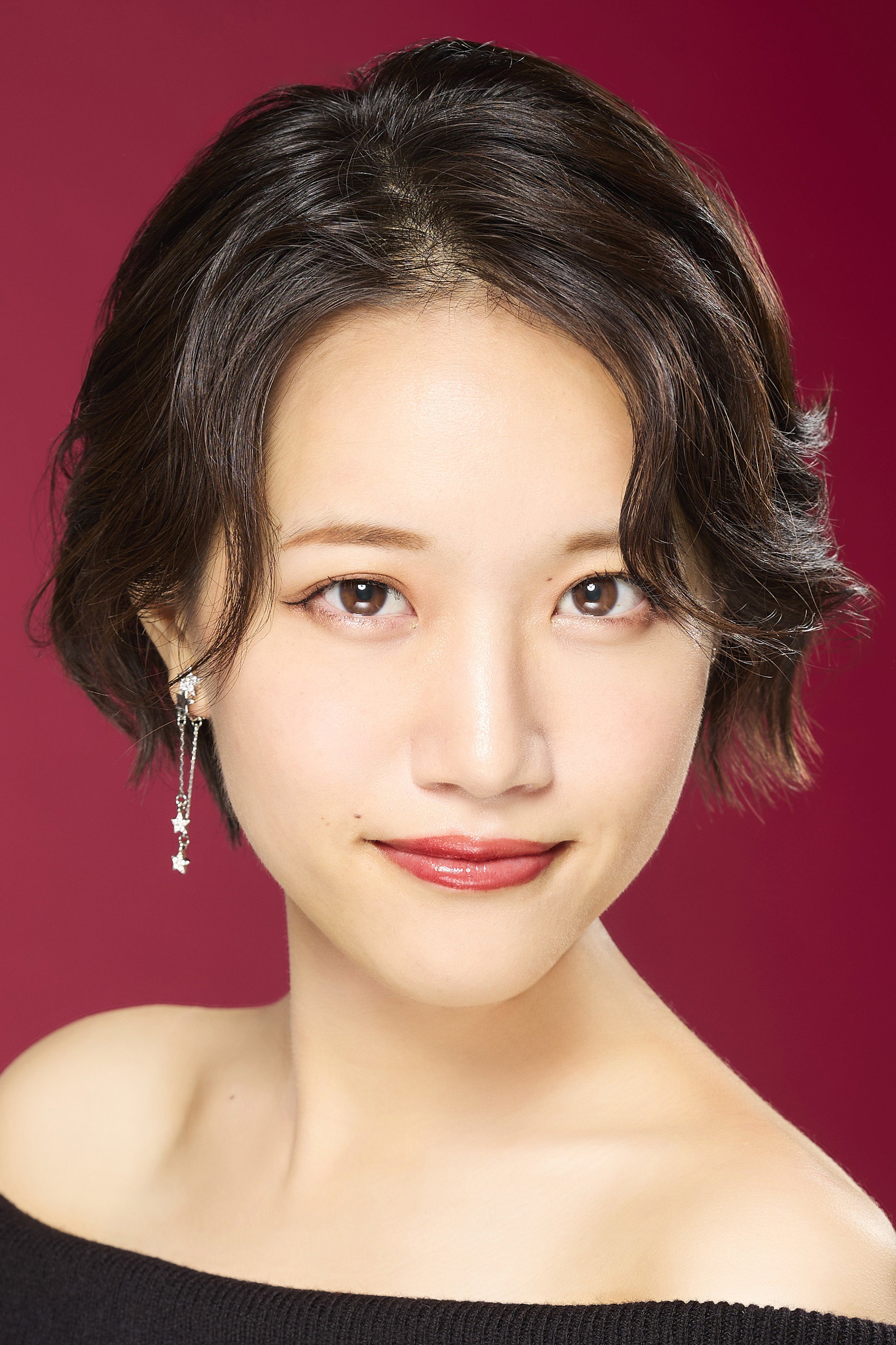 稲川英里 as Cyan (voice) in Show by Rock!! Stars!!