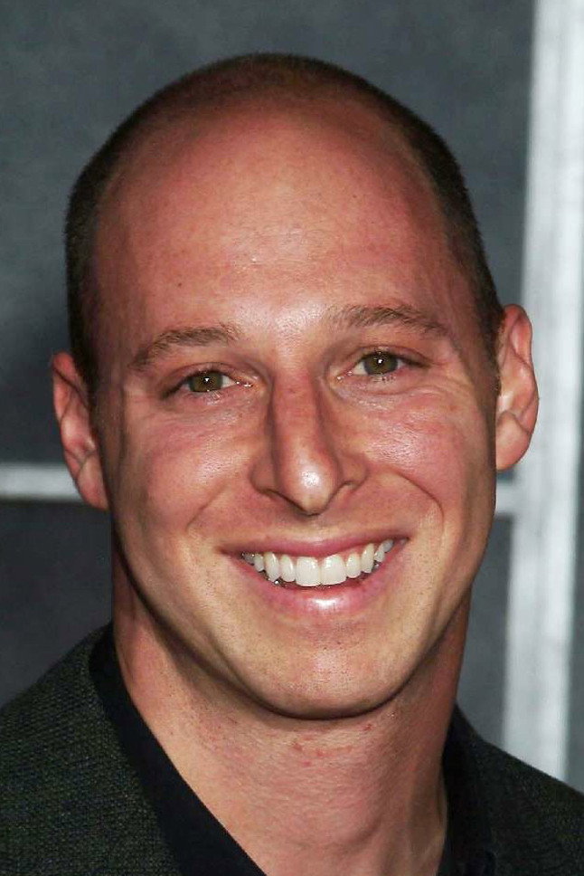 Shane Edelman as Porter in The Center of the World